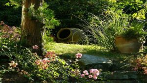 Decoriamo il giardino con le gomme dell’auto: 9 idee originali che sorprenderanno i vostri ospiti