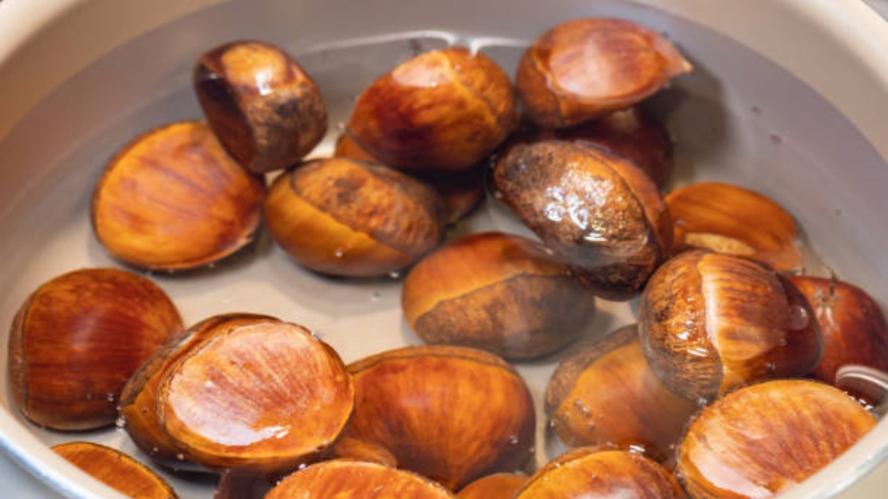 castagne in acqua