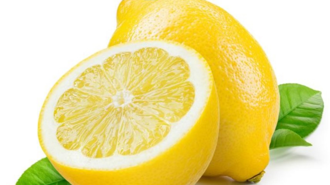 limoni tagliati