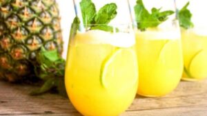 Acqua di ananas: la ricetta della bevanda che brucia i grassi e aiuta a perdere peso