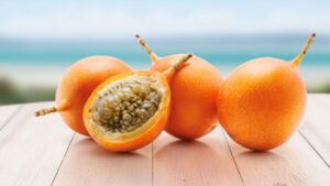 Granadilla: il frutto del sole cugino del frutto della passione