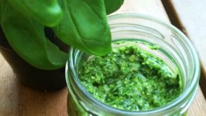 3 ricette di pesto fatto in casa da provare: una guida saporita per personalizzare la vostra cucina